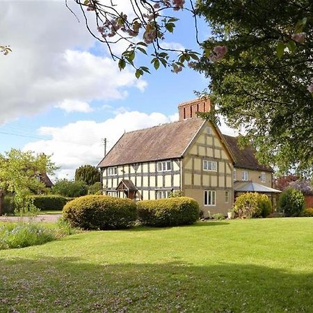 Spenford House 1640 Listed House Idilic Location Pub Walking Distance Bed and Breakfast Loppington Eksteriør billede